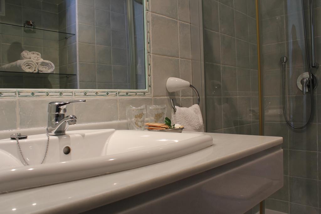 Apartamentos Casa Germana Tapia De Casariego Eksteriør billede